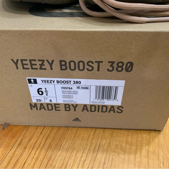 Yeezy Adidas Boost 380 Mist/Original size 6.5 - Picture 2 of 7